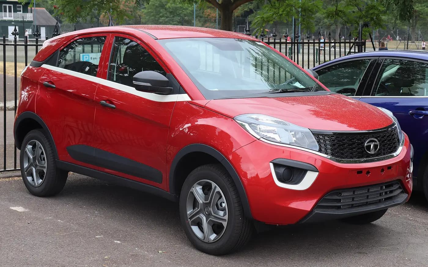 BYD Atto 8 Unveiled as the Brand's Flagship SUV